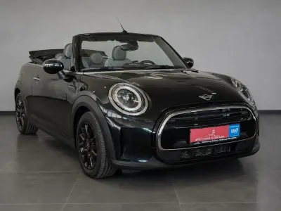 Gebraucht Mini Cooper Cabriolet Classic 136 PS (100 kW) 2022 Midnight black ii Cabrio