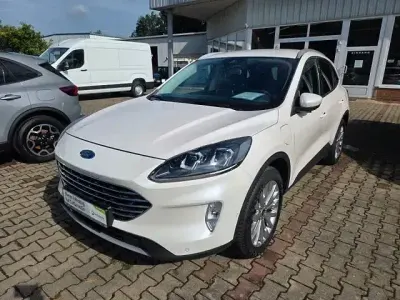 Gebraucht Ford Kuga Titanium X 152 PS (111 kW) 2021 Weiß SUV