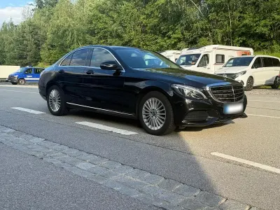Gebraucht Mercedes C180 Exclusive 156 PS (114 kW) 2017 Schwarz Limousine