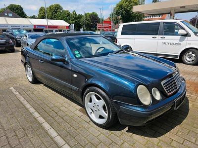 Second-hand Mercedes CLK230 193 CP (141 kW) 2000 Negru Cabrio