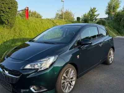 Gebraucht Opel Corsa Innovation 116 PS (85 kW) 2015 Grün Kleinwagen