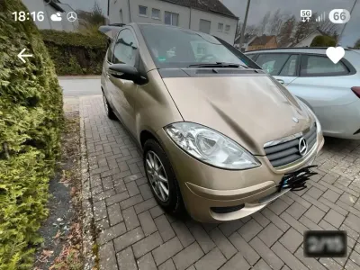 Gebraucht Mercedes A170 Classic 116 PS (85 kW) 2005 Gold Limousine