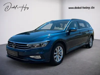 Używany VW Passat Business 150 KM (110 kW) 2023 Niebieski Kombi