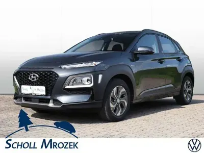 Gebraucht Hyundai Kona Trend 105 PS (77 kW) 2020 Andere farbe SUV
