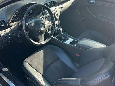 Gebraucht Mercedes CLC180 143 PS (105 kW) 2009 Weiß Kleinwagen