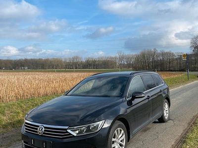 Gebraucht VW Passat R 150 PS (110 kW) 2016 Schwarz Kombi