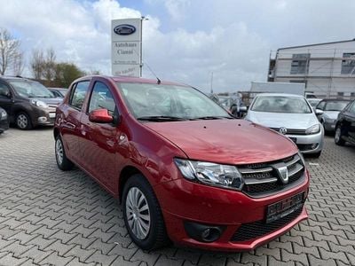 Gebraucht Dacia Sandero Lauréate 90 PS (66 kW) 2013 Rot Limousine