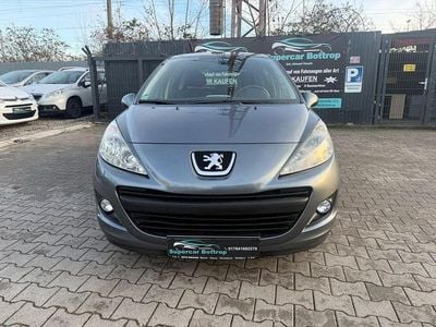 Gebraucht Peugeot 207 Tendance 95 PS (69 kW) 2011 Grau Limousine