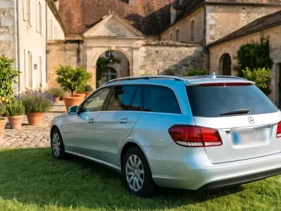 Gebraucht Mercedes E250 204 PS (150 kW) 2015 Silber Kombi