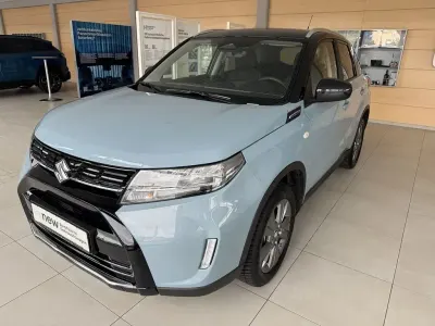 Gebraucht Suzuki Vitara Comfort 102 PS (75 kW) 2025 Grau SUV