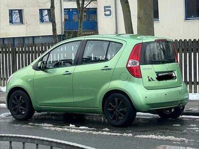 Gebraucht Suzuki Splash 86 PS (63 kW) 2009 Grün Kleinwagen
