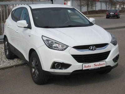 Gebraucht Hyundai ix35 Classic 135 PS (99 kW) 2014 Creamy white (metallic) SUV