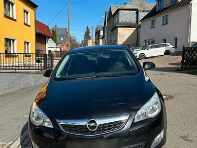 gebraucht Opel Astra 1.4 Turbo Design Edition 103kW Design ...