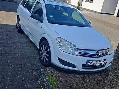 Usata Opel Astra 101 CV (74 kW) 2009 Station wagon