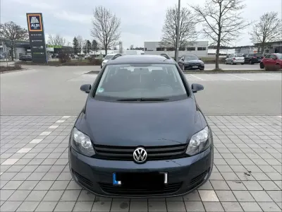 Gebraucht VW Golf Plus Cross Comfortline 105 PS (77 kW) 2010 Limousine
