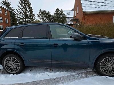 Blau Gebraucht 2018 Audi SQ7 Sport SUV | 38.999 € (Etwas zu teuer)