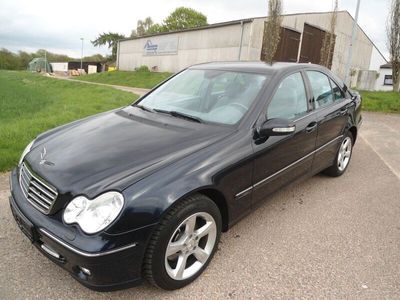 gebraucht Mercedes C280 4MATIC AVANTGARDE,Teilleder,sehr gepflegt.