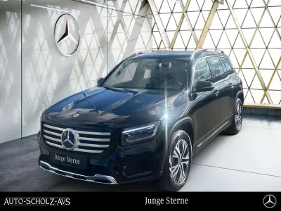 Second-hand Mercedes GLB200 Progressive 163 CP (119 kW) 2024 Negru SUV
