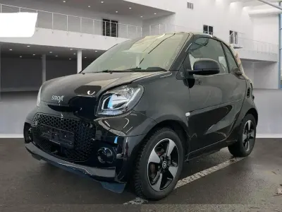 Gebraucht Smart ForTwo Coupé 60 kW (82 PS) 2021 Nachtschwarz Kleinwagen