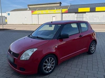 Occasion Suzuki Swift 92 PK (67 kW) 2006 Rood Hatchback