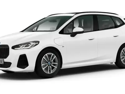 Gebraucht BMW 230e Active Tourer Comfort Edition 326 PS (239 kW) 2025 Weiß Van / Kleinbus