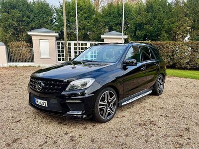 Gebraucht Mercedes ML63 AMG AMG 635 PS (467 kW) 2014 Schwarz SUV