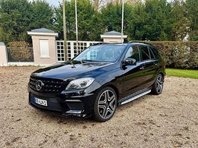 Schwarz Gebraucht 2014 Mercedes ML63 AMG AMG SUV | 39.900 €