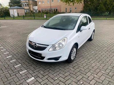Gebraucht Opel Corsa 60 PS (44 kW) 2010 Weiß Kleinwagen