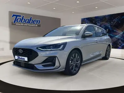 Gebraucht Ford Focus ST-Line X 155 PS (114 kW) 2025 Polarsilber metallic Kombi