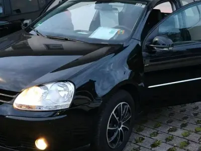 Gebraucht VW Golf Edition 81 PS (59 kW) 2008 Schwarz Coupé