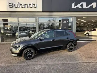 Gebraucht Kia Niro Comfort 129 PS (94 kW) 2025 Grau SUV
