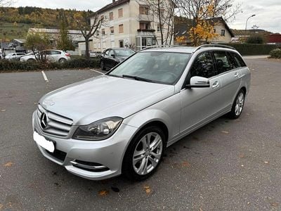 Mercedes C200