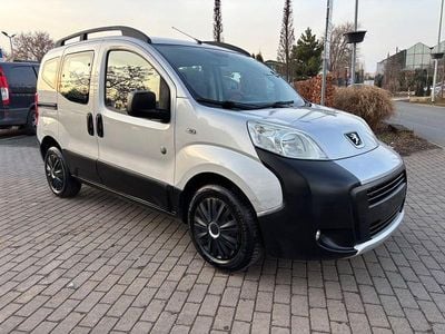Gebraucht Peugeot Bipper Outdoor 73 PS (53 kW) 2010 Grau Van / Kleinbus