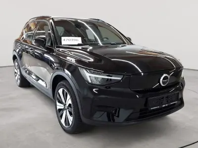 Gebraucht Volvo XC40 Plus 169 kW (231 PS) 2023 Onyx black metallic SUV
