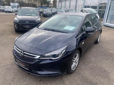 Begagnad Opel Astra Edition 110 HK (80 kW) 2019 Blå Sedan