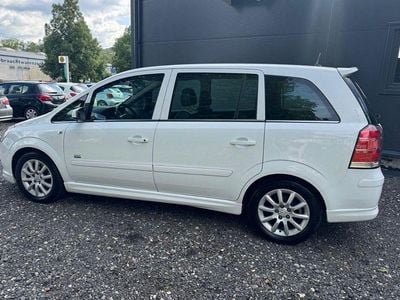 Usata Opel Zafira OPC 150 CV (110 kW) 2007 Bianco Monovolume