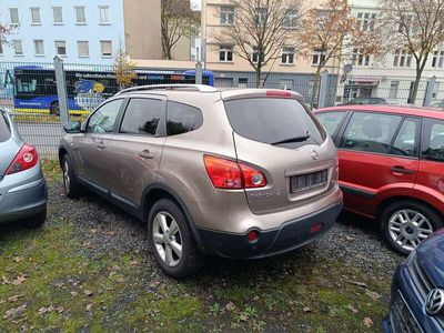 Nissan Qashqai +2