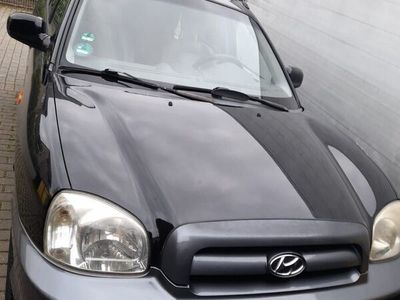 gebraucht Hyundai Santa Fe 2.4 2005 mit Gasanlage – Reparaturbedürftig