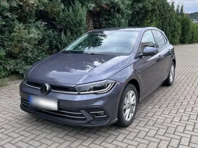 Gebraucht VW Polo Style 95 PS (69 kW) 2022 Grau Kleinwagen