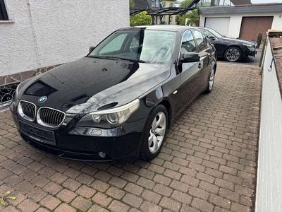 BMW 525