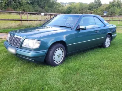 Gebraucht Mercedes 220 1995 Grün Coupé