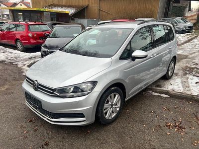Silber Gebraucht 2022 VW Touran Comfortline Van / Kleinbus | 25.550 € (Guter Preis)