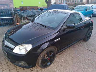 Gebraucht Opel Tigra 90 PS (66 kW) 2006 Schwarz Cabrio
