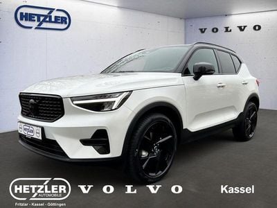 Neu Volvo XC40 Plus 163 PS (119 kW) 2025 Crystal white / metallic SUV