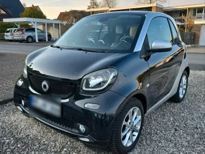 Gebraucht Smart ForTwo Coupé 70 PS (51 kW) 2015 Schwarz Coupé