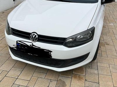 Gebraucht VW Polo 75 PS (55 kW) 2009 Weiß Kleinwagen