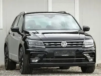 Gebraucht VW Tiguan R-line 150 PS (110 kW) 2019 Schwarz SUV