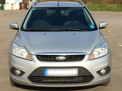 Gebraucht Ford Focus 109 PS (80 kW) 2011 Silber Kombi