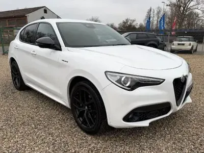 Gebraucht Alfa Romeo Stelvio Veloce 209 PS (153 kW) 2021 Weiß SUV