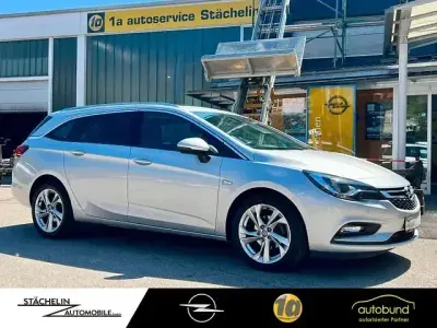 Używany Opel Astra Innovation 150 KM (110 kW) 2017 Srebrny Kombi